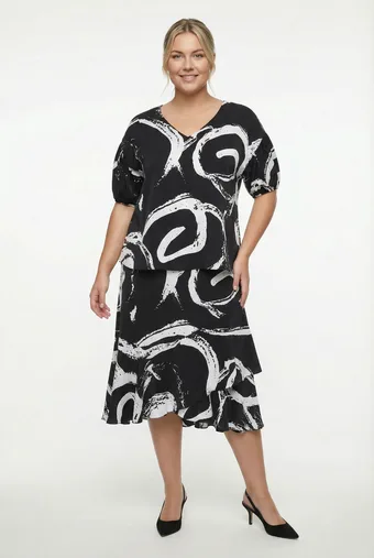 Biała tunika czarny nadruk